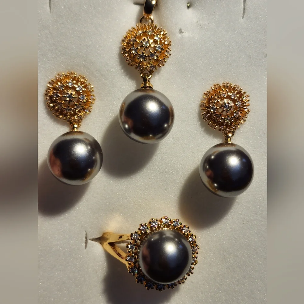 Jewelry set - Picture 1 of 8